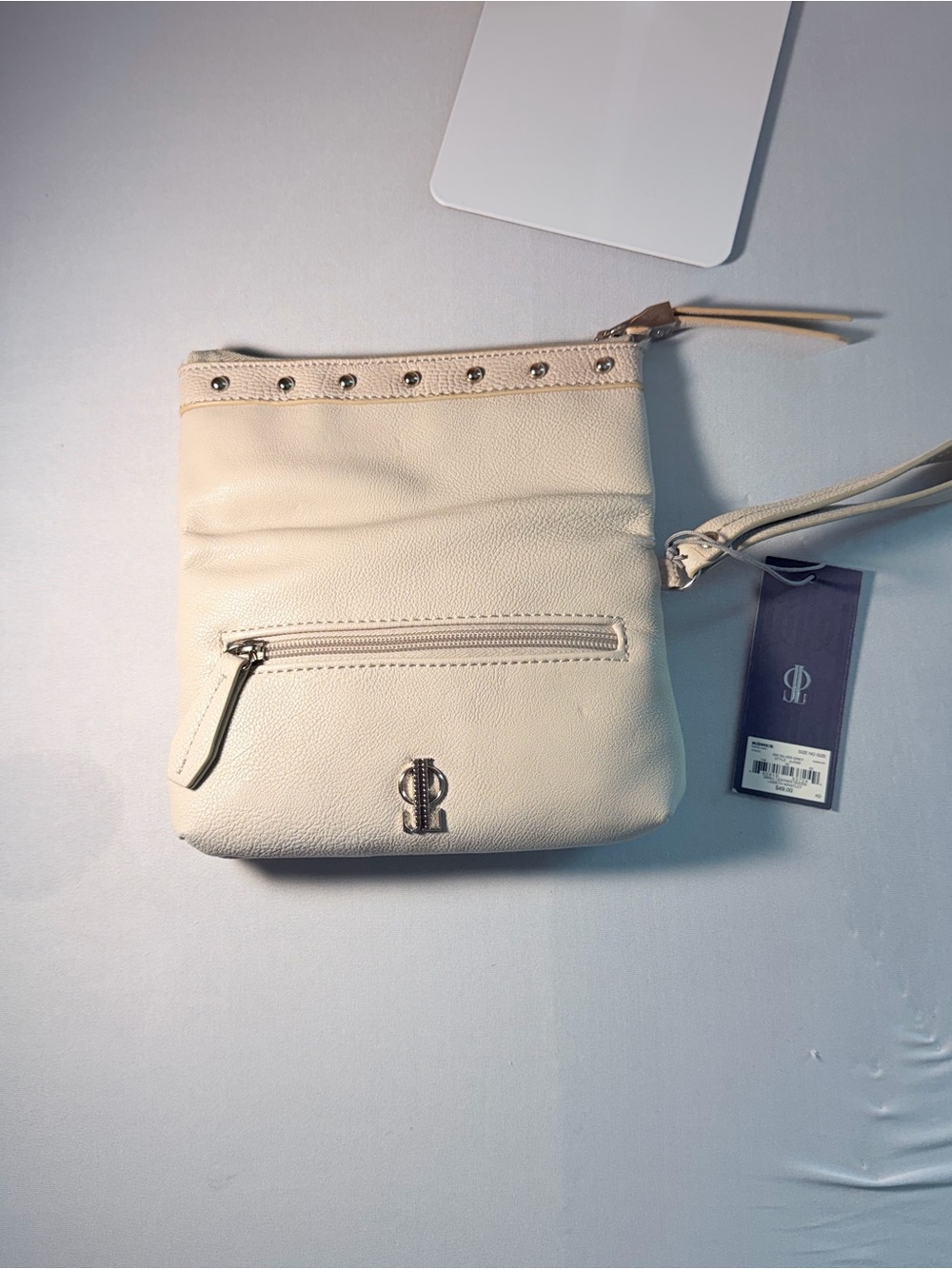 Jennifer Lopez Cream Leather Wristlet Bag with Stud Accents - Picture 3 of 4